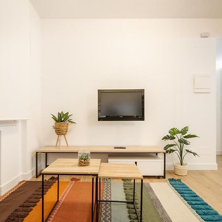 Appartamento Elegante y Recién Reformado en Abando Bilbao Esterno foto