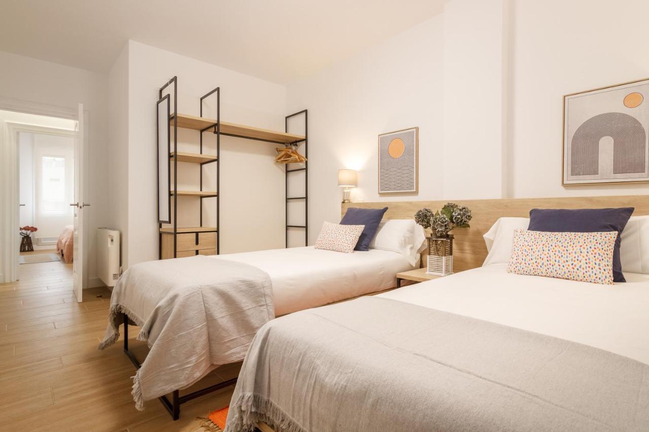 Appartamento Elegante y Recién Reformado en Abando Bilbao Esterno foto