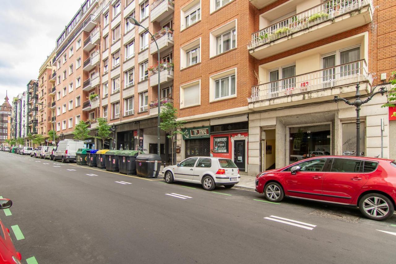 Appartamento Elegante y Recién Reformado en Abando Bilbao Esterno foto