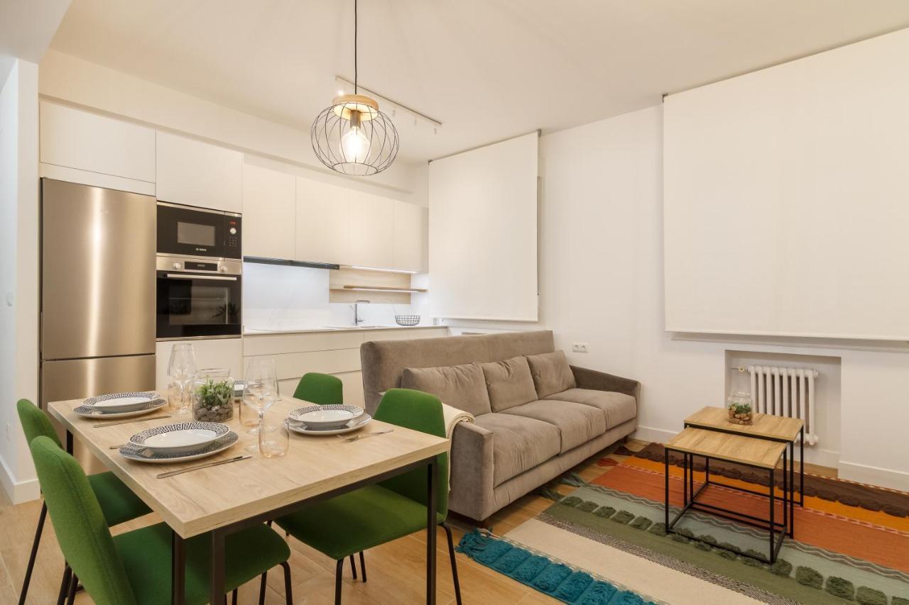Appartamento Elegante y Recién Reformado en Abando Bilbao Esterno foto
